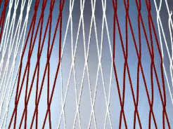 FOTBALOVÁ SÍŤ DVOUBAREVNÁ 107 4 mm 7,5x2,5x0,8x1,5m - Červená, Bílá