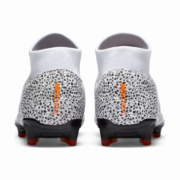 NIKE MERCURIAL SUPERFLY 7 ACADEMY CR7 SAFARI FG/MG KOPAČKY PÁNSKÉ - Bílá, Oranžová č.2