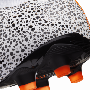 NIKE MERCURIAL SUPERFLY 7 ACADEMY CR7 SAFARI FG/MG KOPAČKY PÁNSKÉ - Bílá, Oranžová č.11
